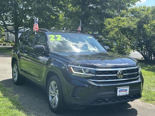 2022 Volkswagen Atlas 3.6L SE w/Technology