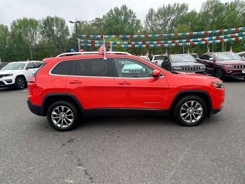2021 Jeep Cherokee Latitude Lux