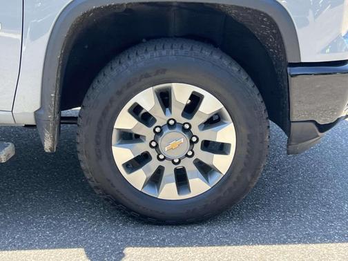 2025 Chevrolet Silverado 2500 Custom