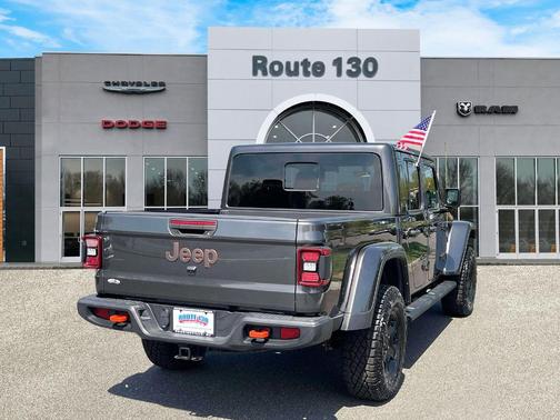 Granite Crystal Clearcoat Metallic 2022 Jeep Gladiator Mojave