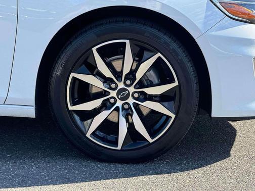 2024 Chevrolet Malibu RS