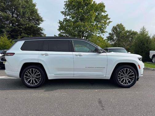 2025 Jeep Grand Cherokee L Summit