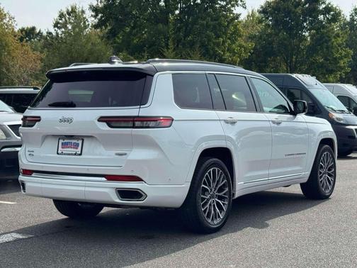 2025 Jeep Grand Cherokee L Summit
