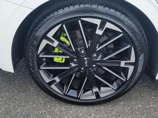 2025 Kia K5 GT