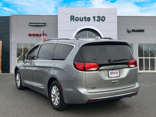 2018 Chrysler Pacifica Touring-L