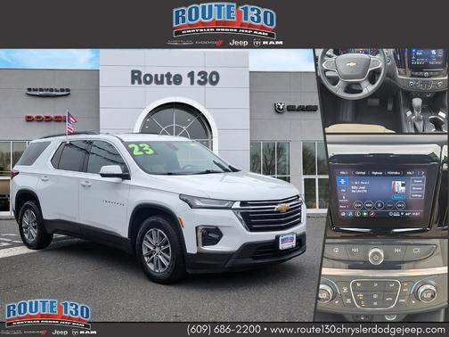 2023 Chevrolet Traverse LT Cloth