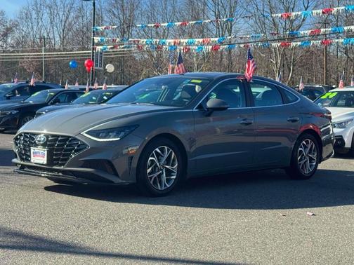 2023 Hyundai SONATA SEL