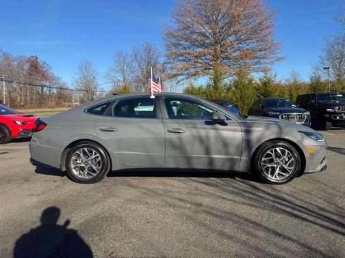 2023 Hyundai SONATA SEL