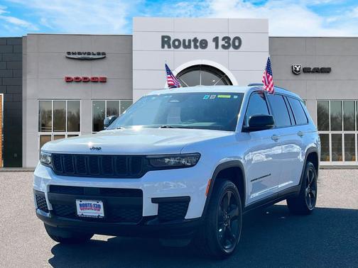 2023 Jeep Grand Cherokee L Laredo