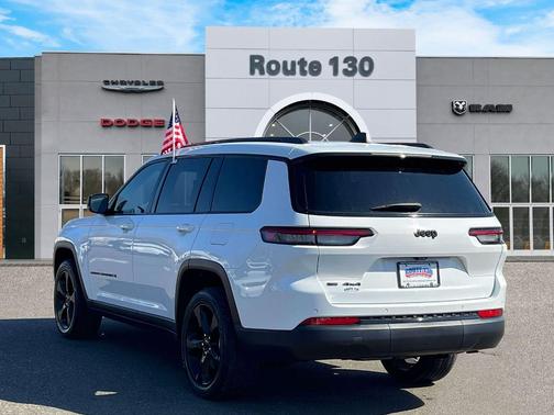 2023 Jeep Grand Cherokee L Laredo
