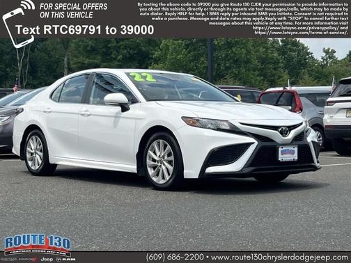 2022 Toyota Camry SE