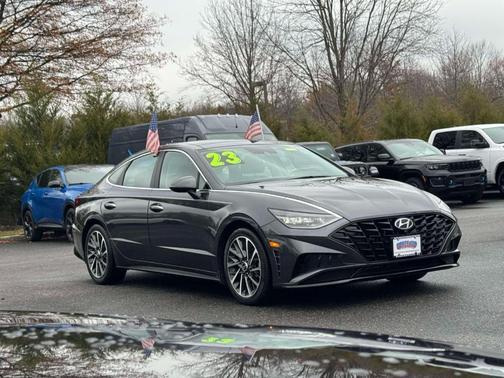 2023 Hyundai SONATA Limited