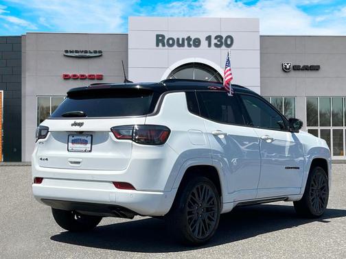 2022 Jeep Compass Altitude