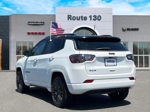 2022 Jeep Compass Altitude
