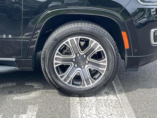 2023 Jeep Wagoneer L Series II