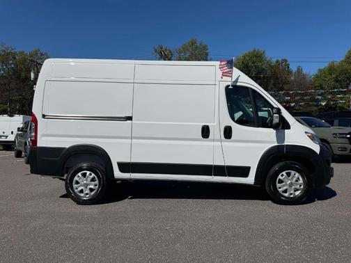 2025 RAM ProMaster 1500 Base