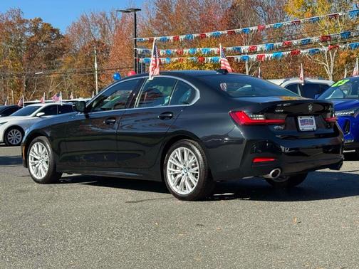 2024 BMW 330 i xDrive
