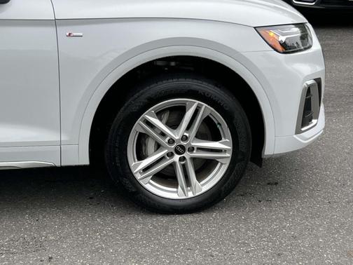 2024 Audi Q5 e 55 S line quattro Premium