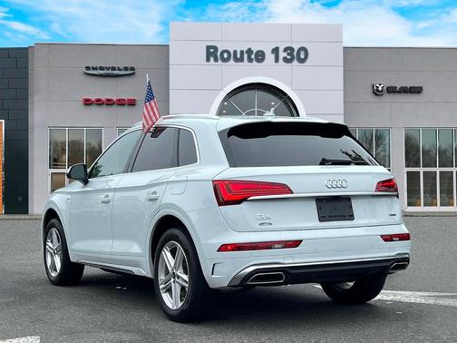 2024 Audi Q5 e 55 S line quattro Premium