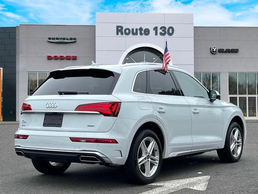 2024 Audi Q5 e 55 S line quattro Premium