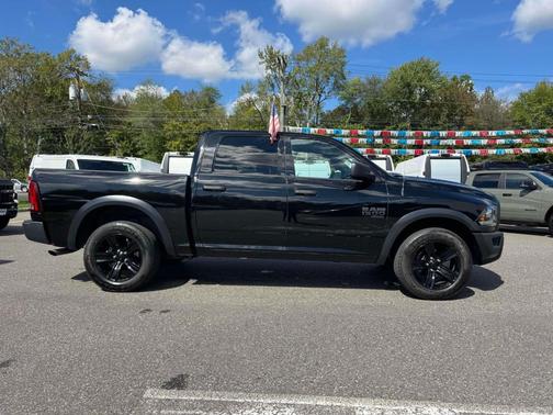 2024 RAM 1500 Classic SLT