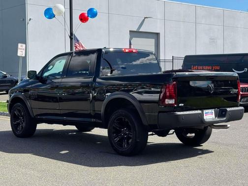 2024 RAM 1500 Classic SLT