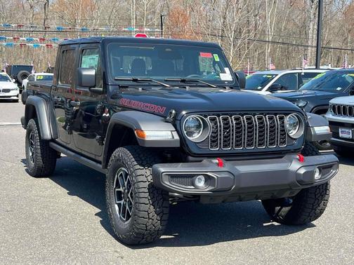 Black Clearcoat 2026 Jeep Gladiator Rubicon