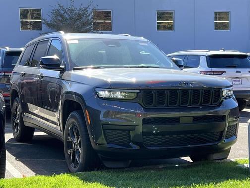 2025 Jeep Grand Cherokee L Laredo