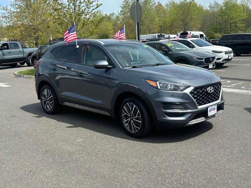 2021 Hyundai TUCSON SEL