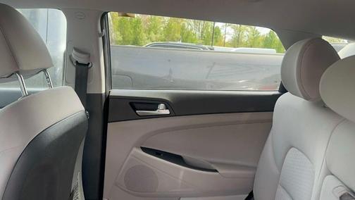 2021 Hyundai TUCSON SEL
