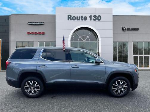 2022 GMC Acadia SLE