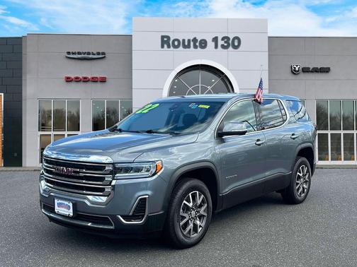 2022 GMC Acadia SLE
