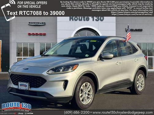 2020 Ford Escape SE