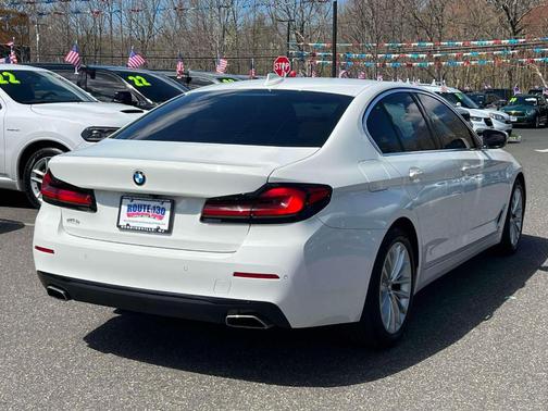 Alpine White 2021 BMW 530 i xDrive