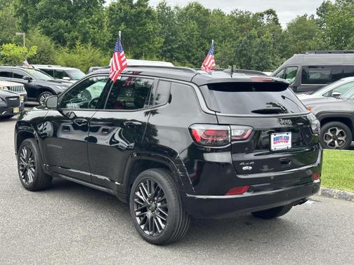 2022 Jeep Compass Altitude