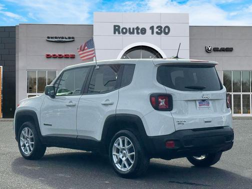 2023 Jeep Renegade Latitude