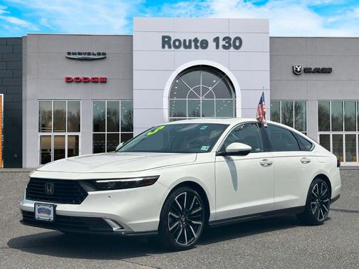 2023 Honda Accord Hybrid Touring