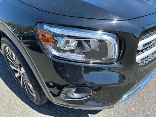 2023 Mercedes-Benz GLB 250 Base 4MATIC