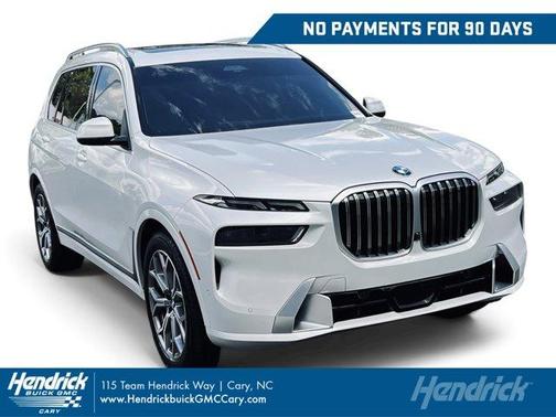 Mineral White Metallic 2024 BMW X7 xDrive40i