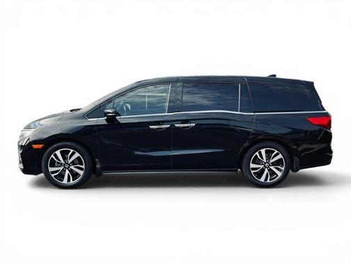 Crystal Black Pearl 2019 Honda Odyssey Elite