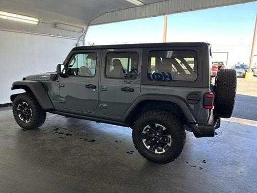 Anvil Clearcoat 2024 Jeep Wrangler 4xe Rubicon