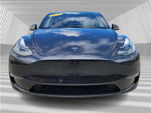 2024 Tesla Model Y Base