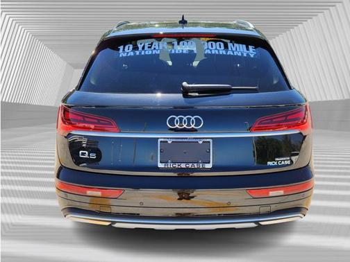 2023 Audi Q5 40 Premium