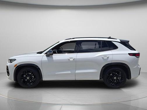 Opal White Pearl Effect 2025 Volkswagen Tiguan 2.0T SE R-Line Black