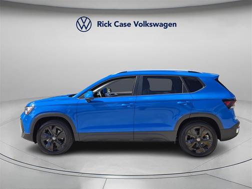 2025 Volkswagen Taos 1.5T SE