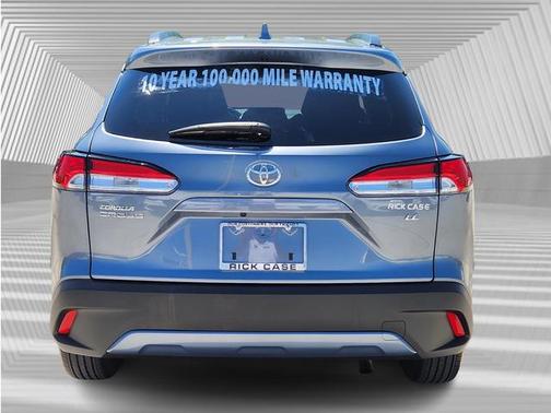 2022 Toyota Corolla Cross LE