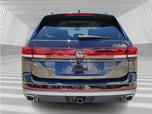 2024 Volkswagen Atlas 2.0T Peak Edition SE w/Technology