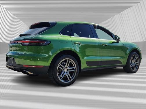 2020 Porsche Macan Base