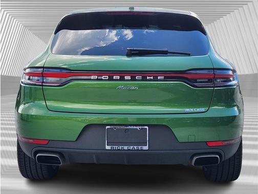 2020 Porsche Macan Base