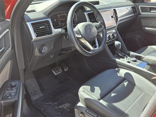 2022 Volkswagen Atlas Cross Sport 3.6 V6 SEL R-Line